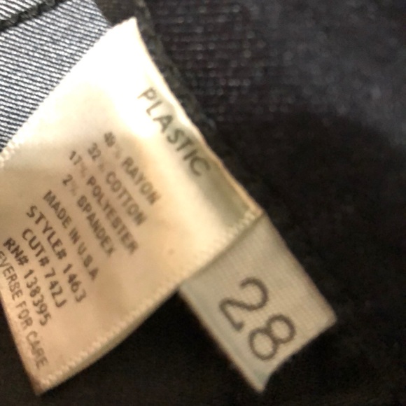 Plastic by GLY Ankle Jeans - Picture 5 of 5